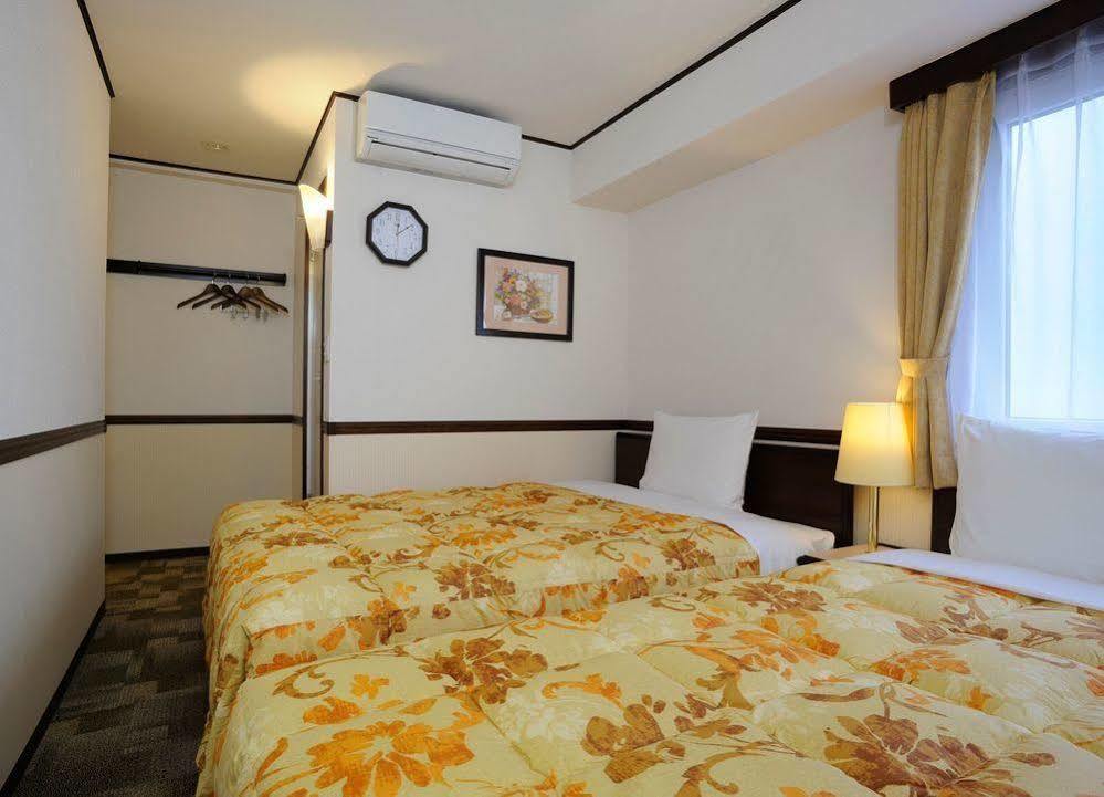 Hotel Toyoko Akiba Asakusabashi-eki Higashi-guchi Präfektur Tokio